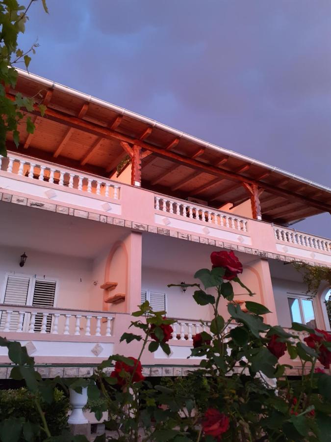 Apartments Balen Barbat na Rabu Экстерьер фото