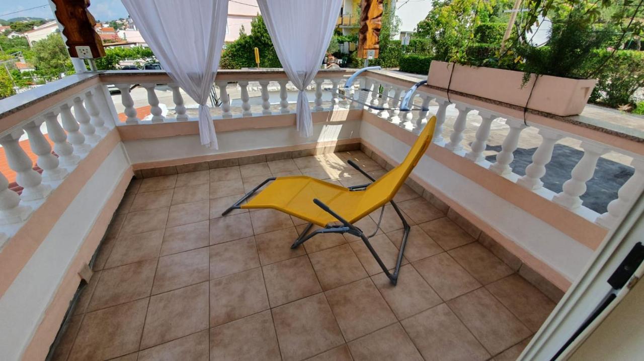 Apartments Balen Barbat na Rabu Экстерьер фото